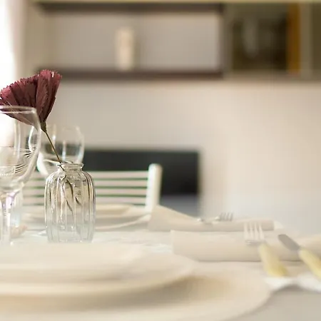 Feli Apartmán Lovere